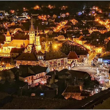 Vila Paul Best Paronamic View Over Medieval Historical Centre Брашов Екстериор снимка